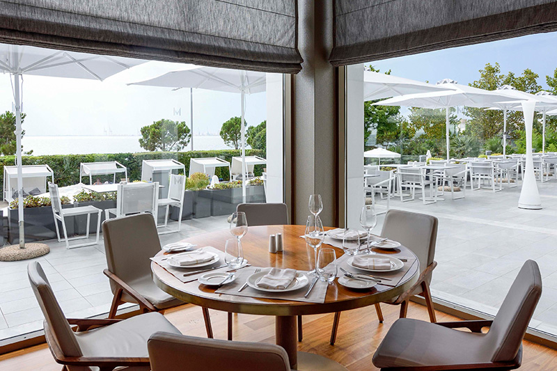 Salonika Restaurant & Bar