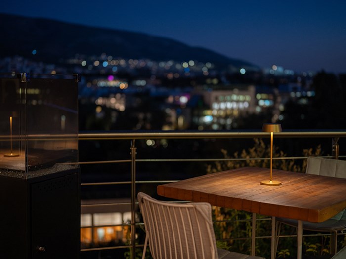 Hytra - Χρυσοί Σκούφοι