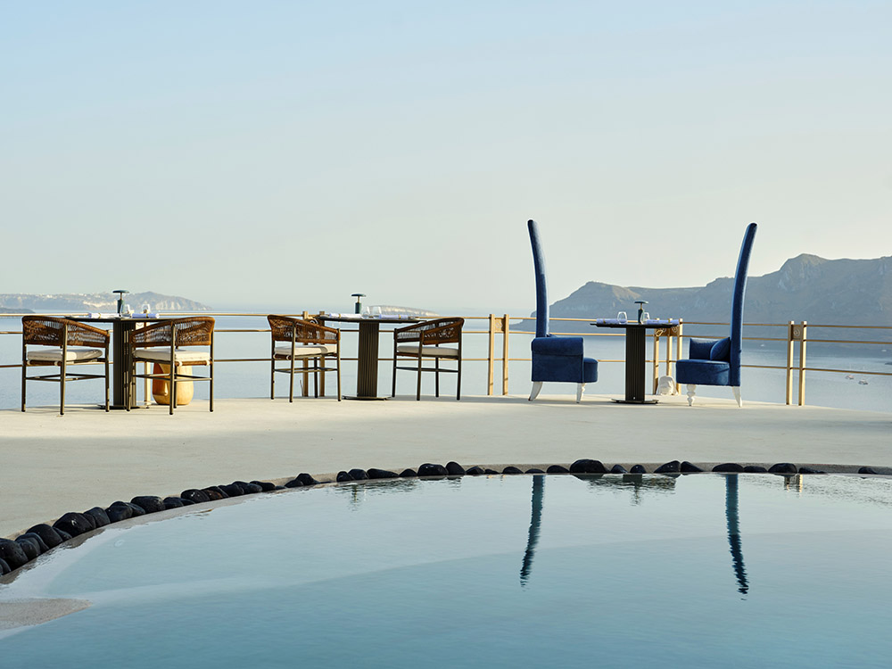 Lauda - Χρυσοί Σκούφοι