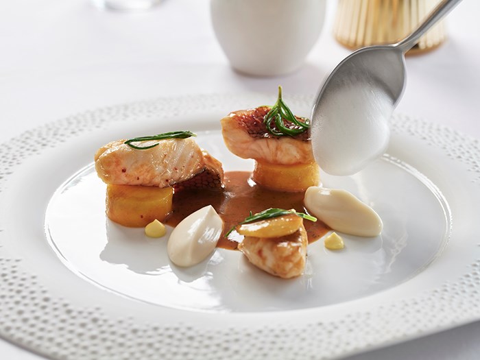 Botrini's Mykonos - Χρυσοί Σκούφοι