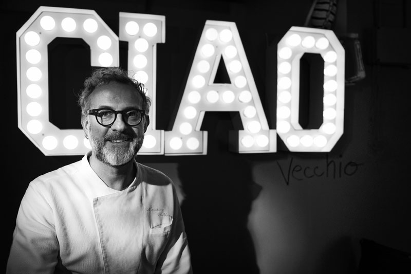 Massimo Bottura: ο πιο ανθρωπιστής, διανοούμενος σεφ του πλανήτη! - Χρυσοί Σκούφοι