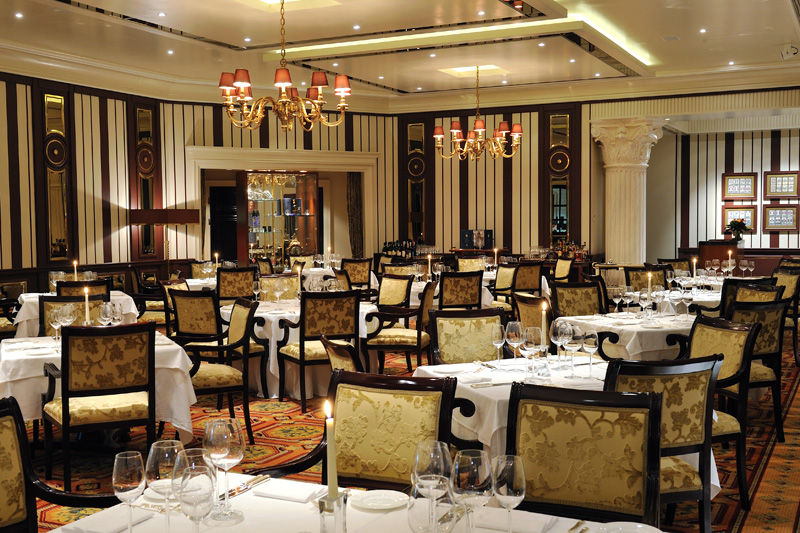 Το κορυφαίο εστιατόριο της Θεσσαλονίκης  λέγεται «ALFREDO’S Grand Dining»   - Χρυσοί Σκούφοι