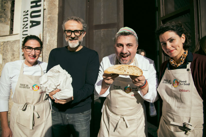 Ο Massimo Bottura με το παγκόσμιο project του «Food for Soul» ευαισθητοποιεί τους foodies απέναντι σε ανθρώπους που βρίσκονται σε διατροφική ανασφάλεια.