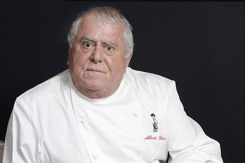 Albert Roux: Θυμόμαστε μια συνέντευξη επί προσωπικού με τον σεφ των 6 Michelin που έφυγε από τη ζωή - Χρυσοί Σκούφοι