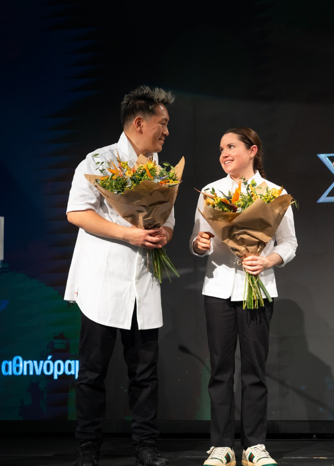 Οι guest chefs Karime López και Takahiko Kondo από τη 